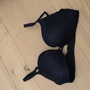 Victoria Secret Bombshell Push-Up bra